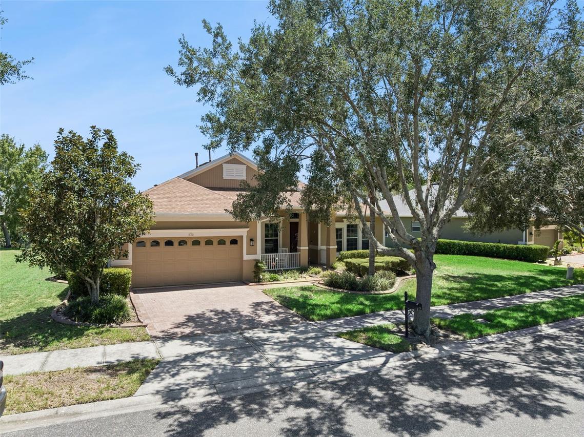220 Bayou Bend Rd., Groveland, FL 34736