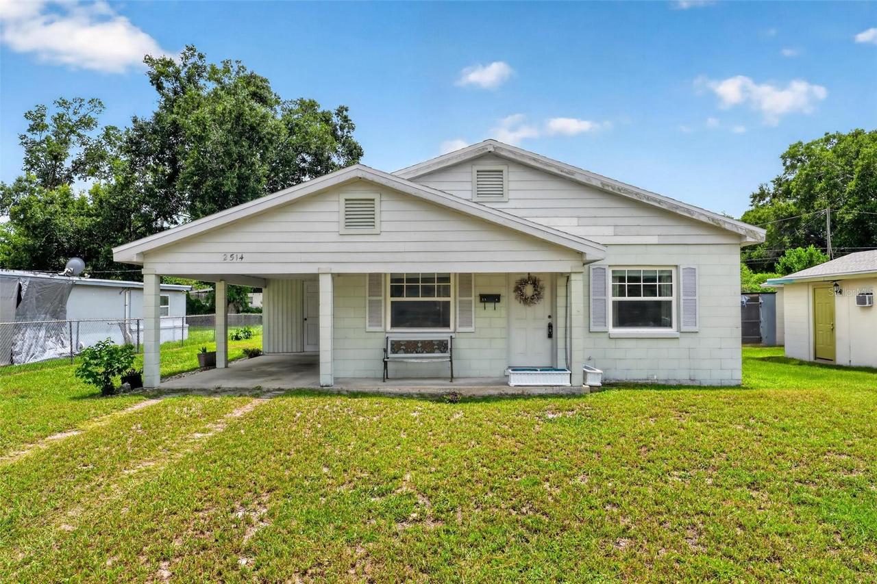 2514 Drake Dr., Orlando, FL 32810
