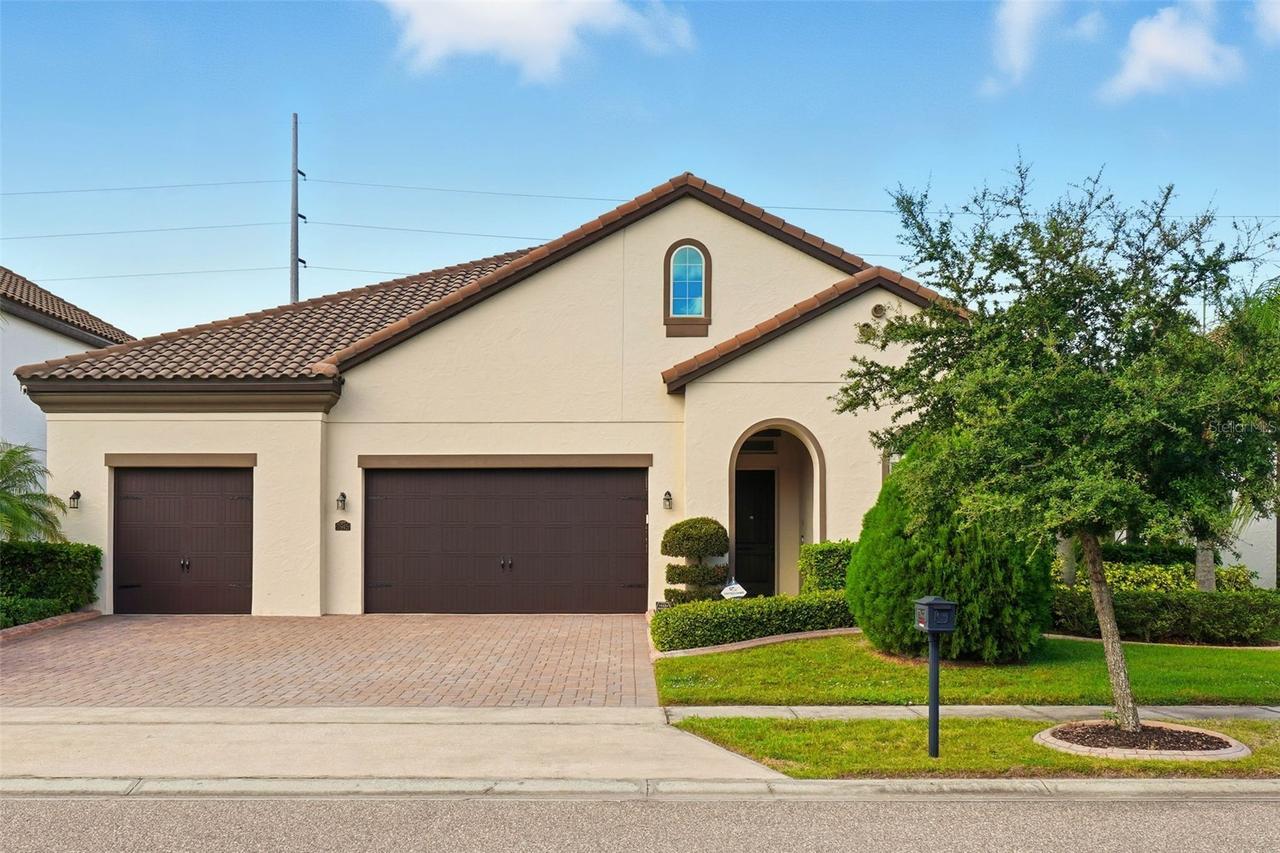 7945 Chilton Dr., Orlando, FL 32836