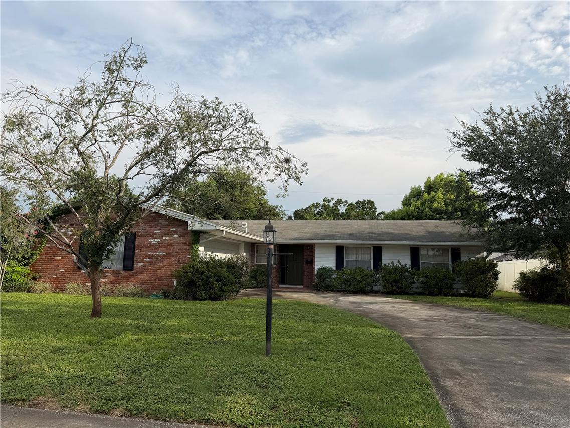 2124 Miscindy Pl., Orlando, FL 32806