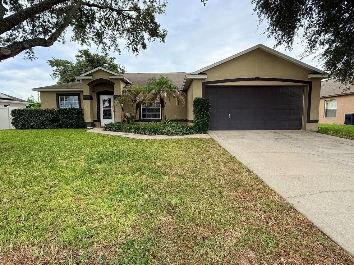 267 Autumn Ridge Rd., Deltona, FL 32725