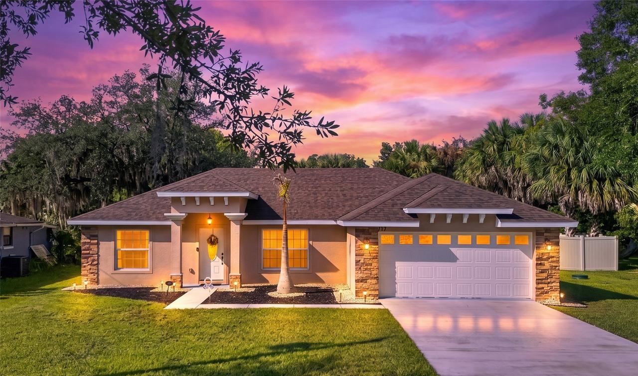 217 Valencia Rd., Debary, FL 32713