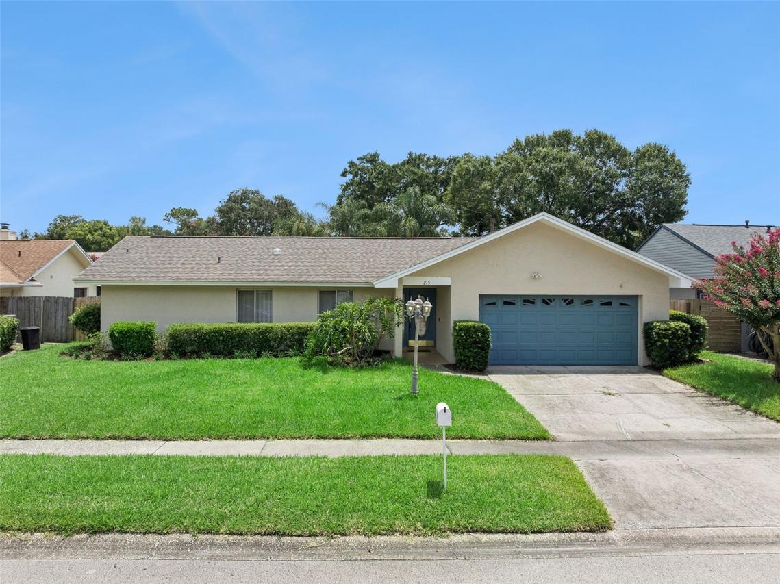 215 Twelve League Cir., Casselberry, FL 32707