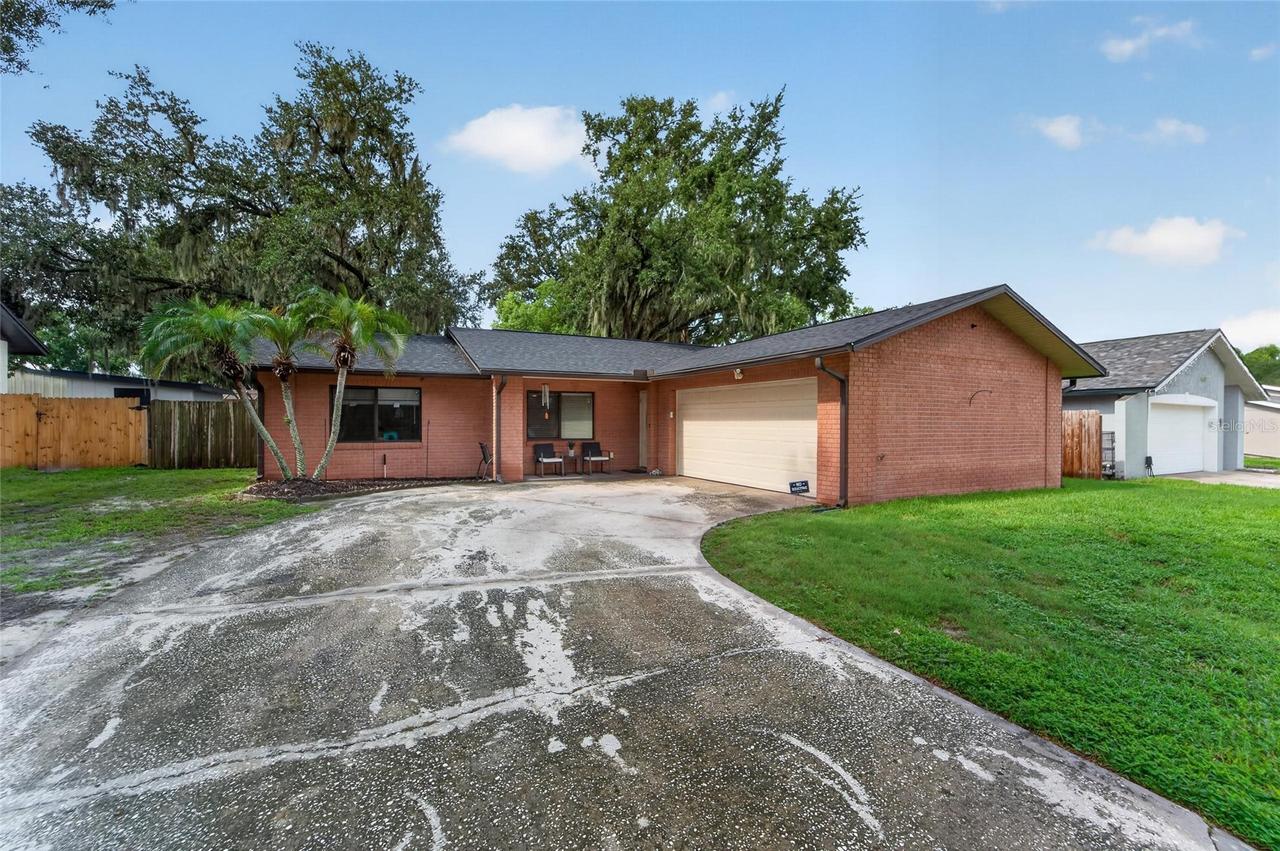 3721 Coppertree Cir., Brandon, FL 33511