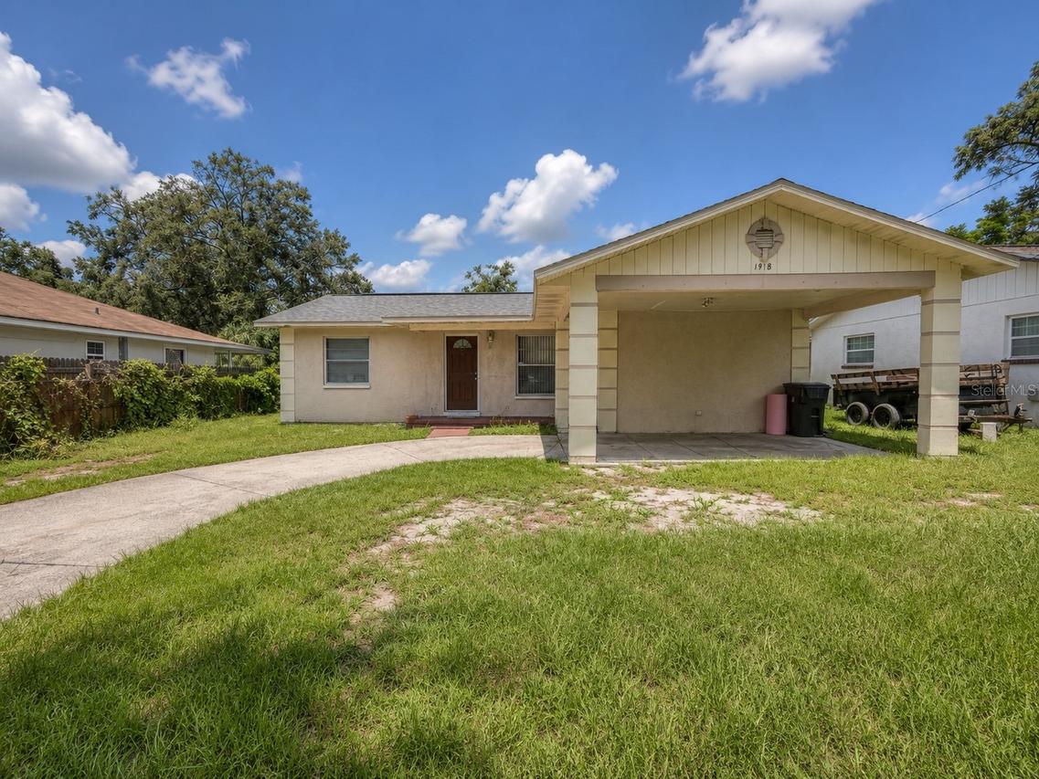 1918 E Hanna Ave., Tampa, FL 33610