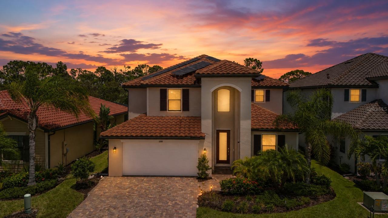 1588 Vizcaya Ln., Naples, FL 34113
