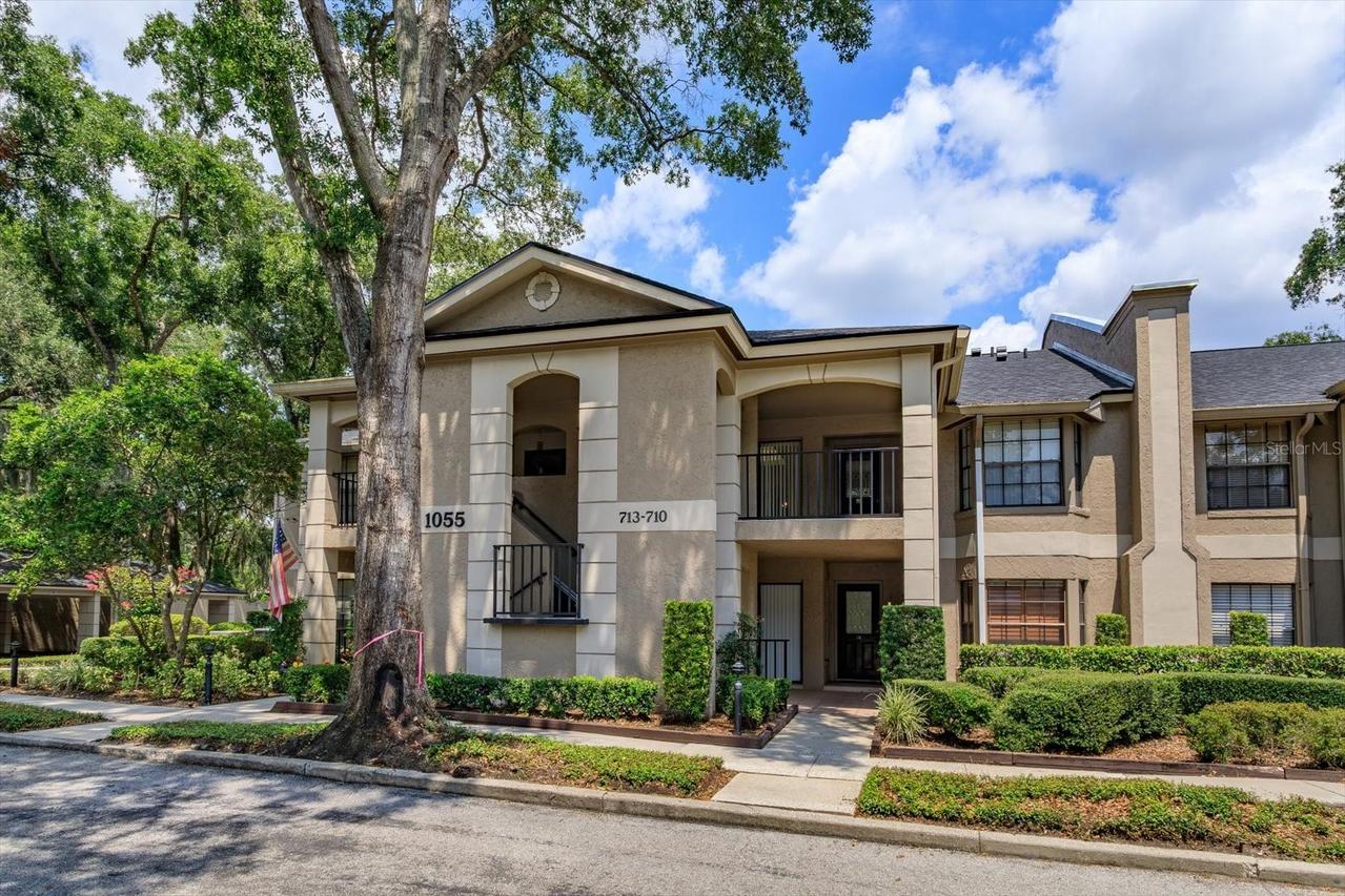 1055 Kensington Park Dr. #711, Altamonte Springs, FL 32714