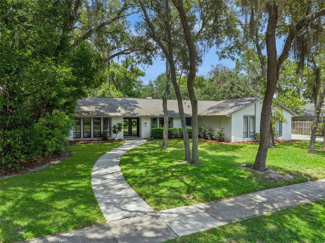 102 Stonebridge Dr., Longwood, FL 32779