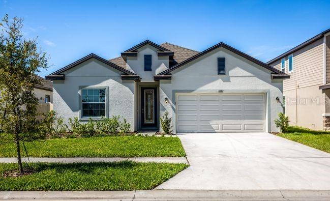 8646 Oakstone Cir., Leesburg, FL 34788