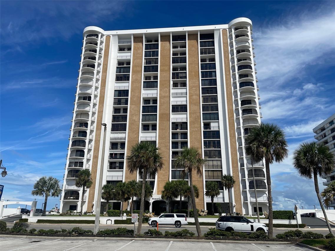 3003 S Atlantic Ave. #21B4, Daytona Beach Shores, FL 32118