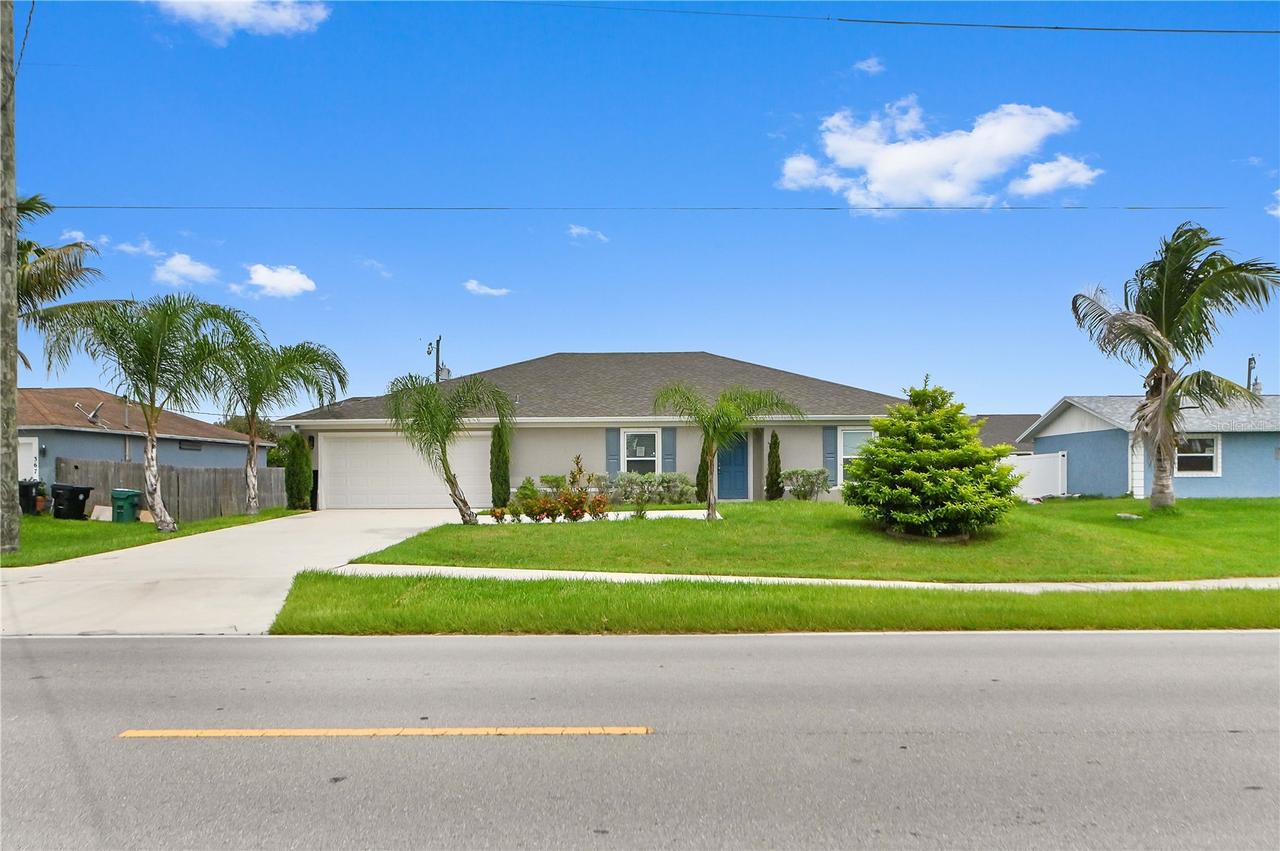 361 SW Thornhill Dr., Port St Lucie, FL 34984