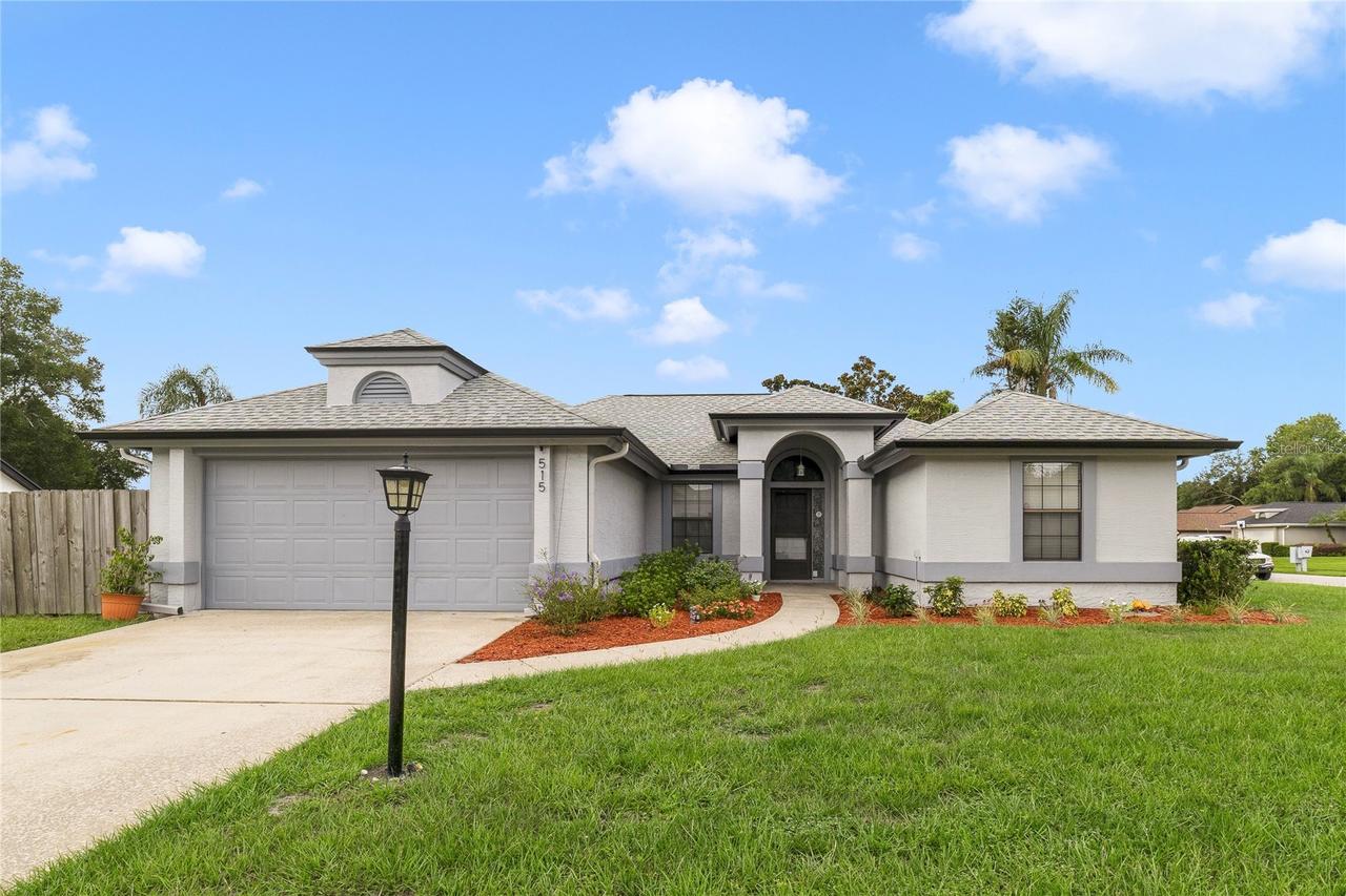 515 Stillwater Dr., Oviedo, FL 32765