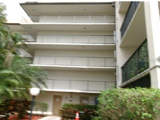 6190 Woodlands Blvd. #309, Tamarac, FL 33319