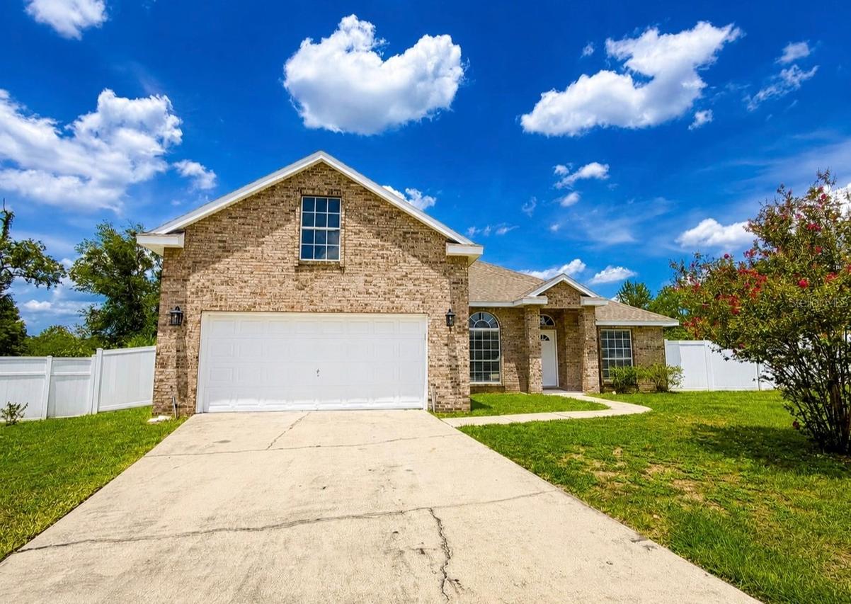 3276 Woodglen Dr., Orange Park, FL 32065