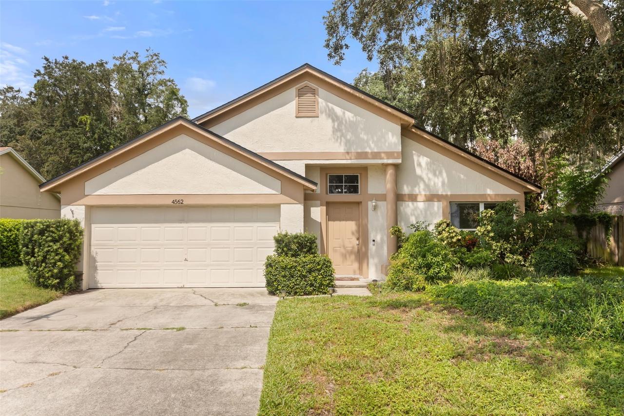 4562 Conway Landing Dr., Orlando, FL 32812
