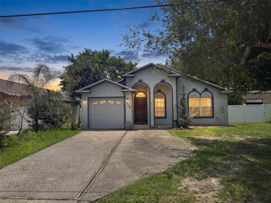 310 Prince St., Orlando, FL 32809
