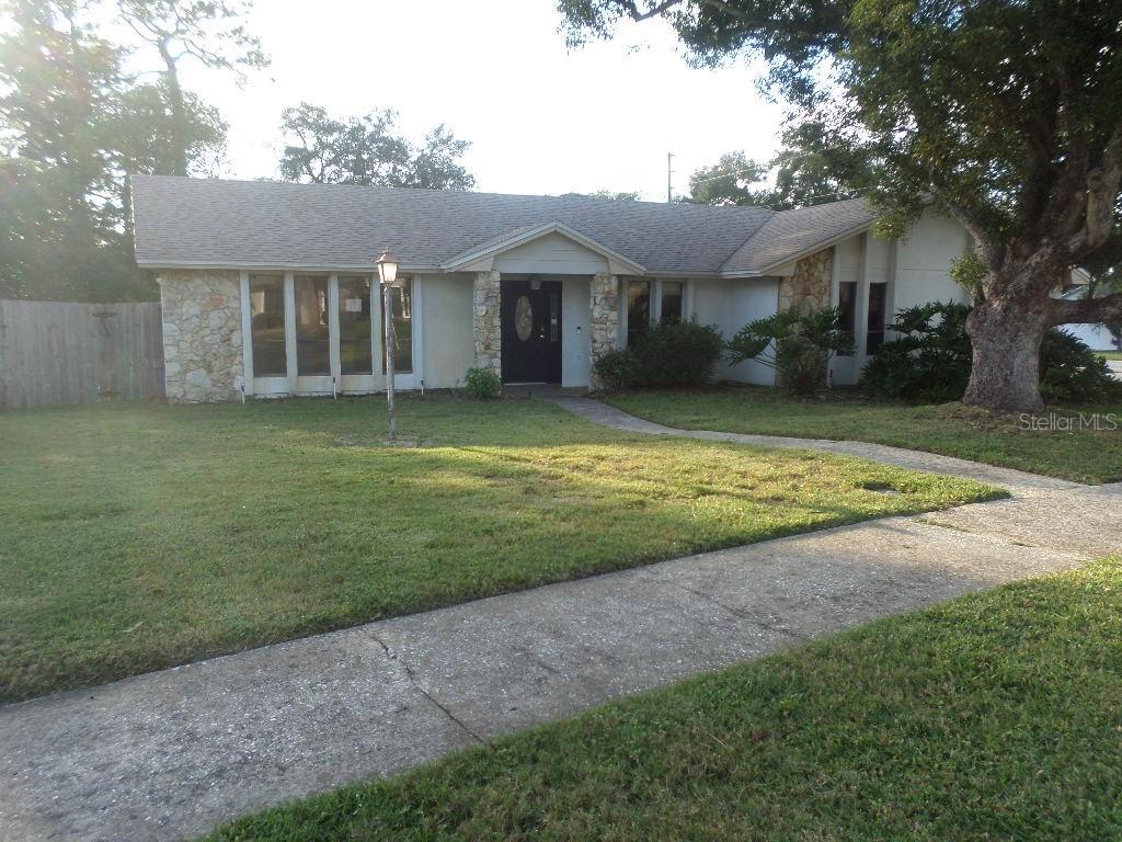 210 Banbury Ct., Longwood, FL 32779
