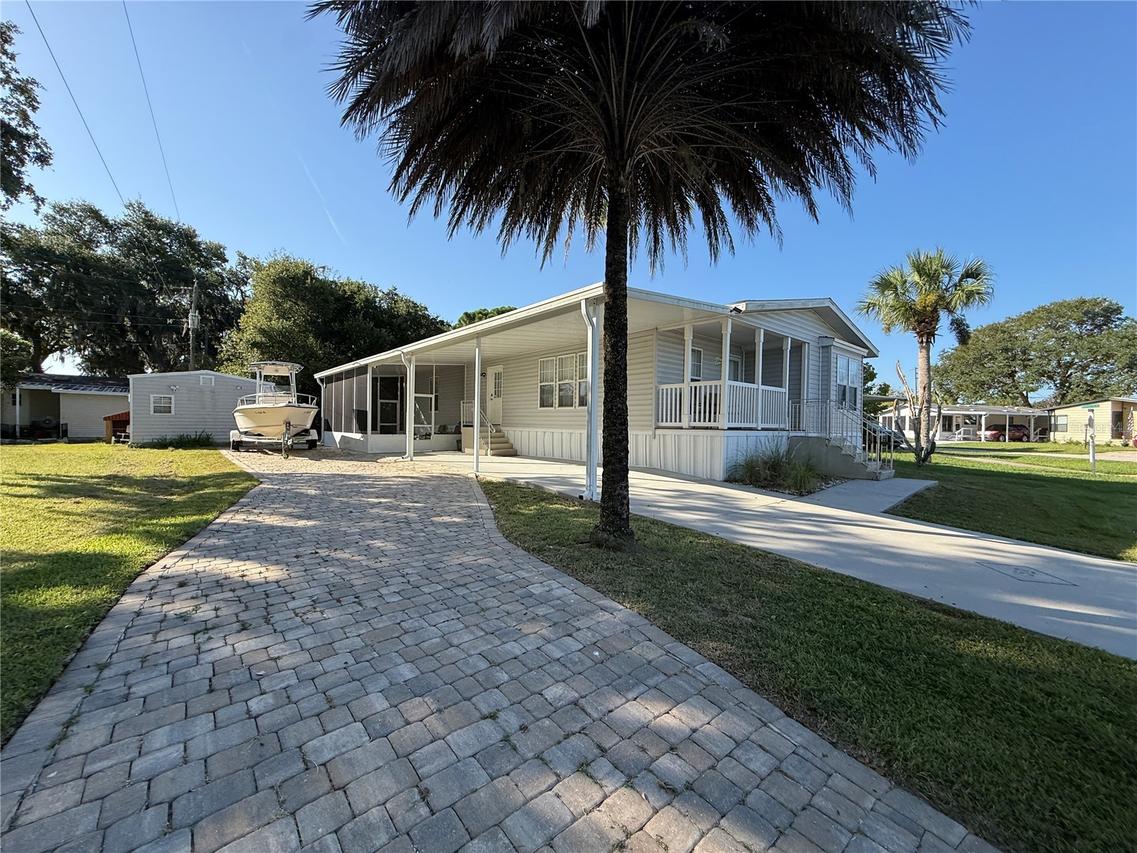 152 Red Bass Ln., Edgewater, FL 32141