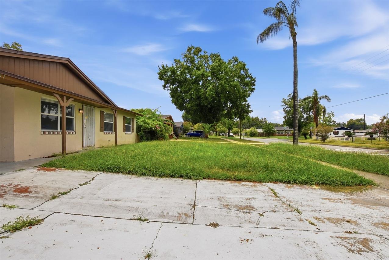 2151 S Ivey Ln., Orlando, FL 32811