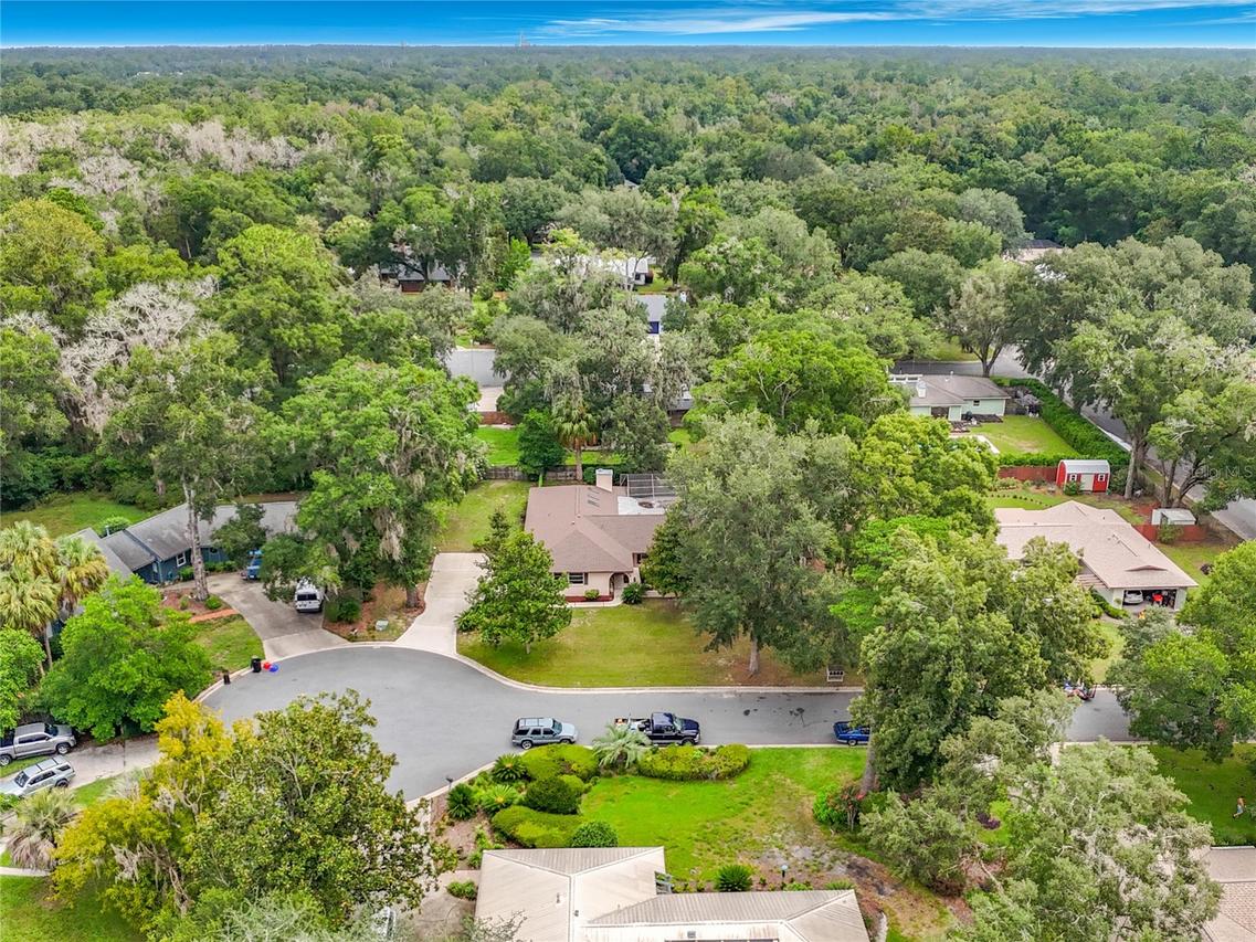 3944 NW 40th Ct., Gainesville, FL 32606