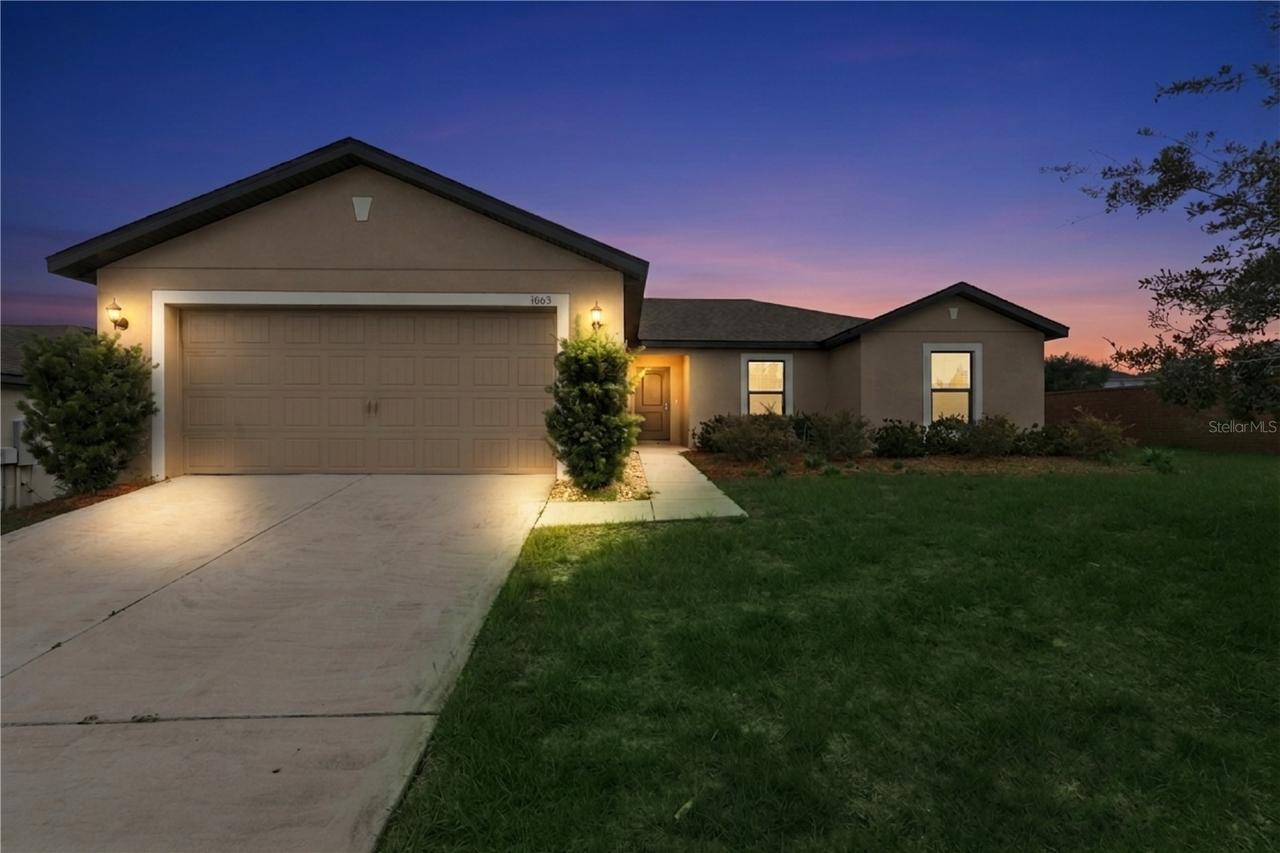 1665 Luft Ln., Mascotte, FL 34753