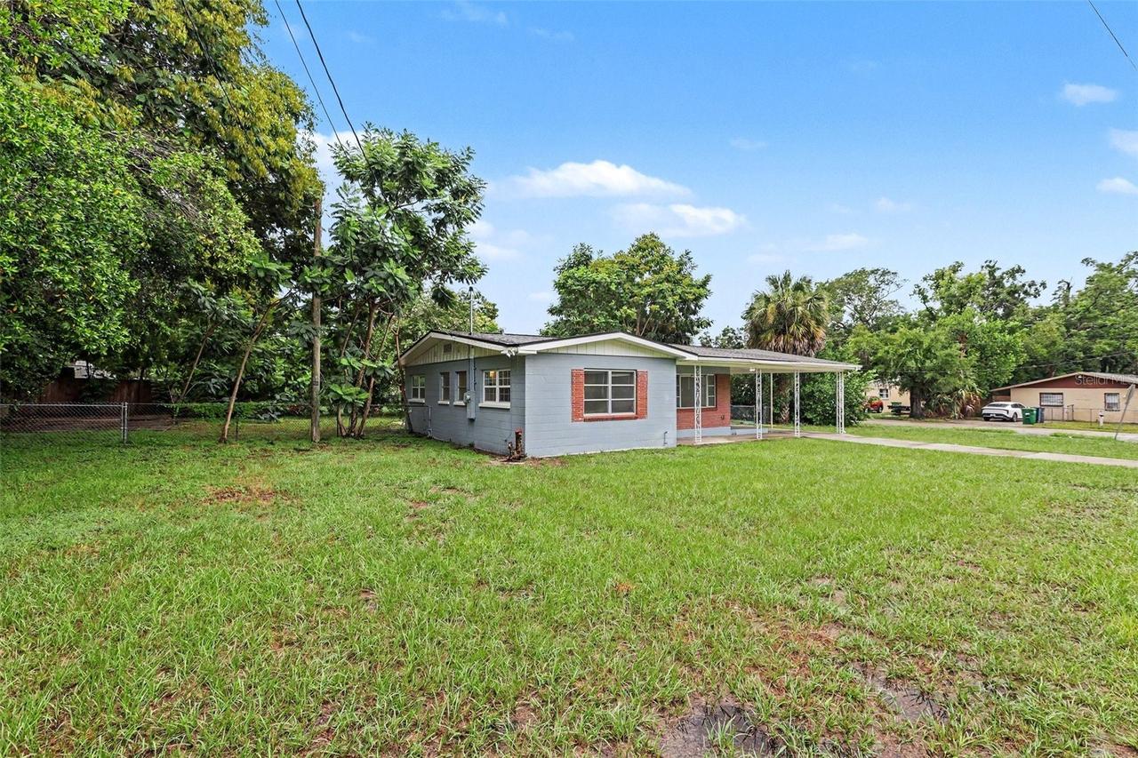 8101 N 17th St., Tampa, FL 33604