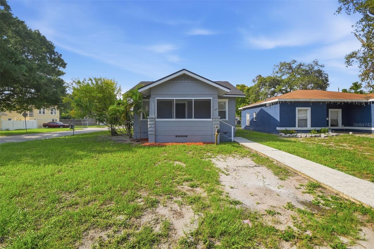 3745 S 16th Ave., St Petersburg, FL 33711