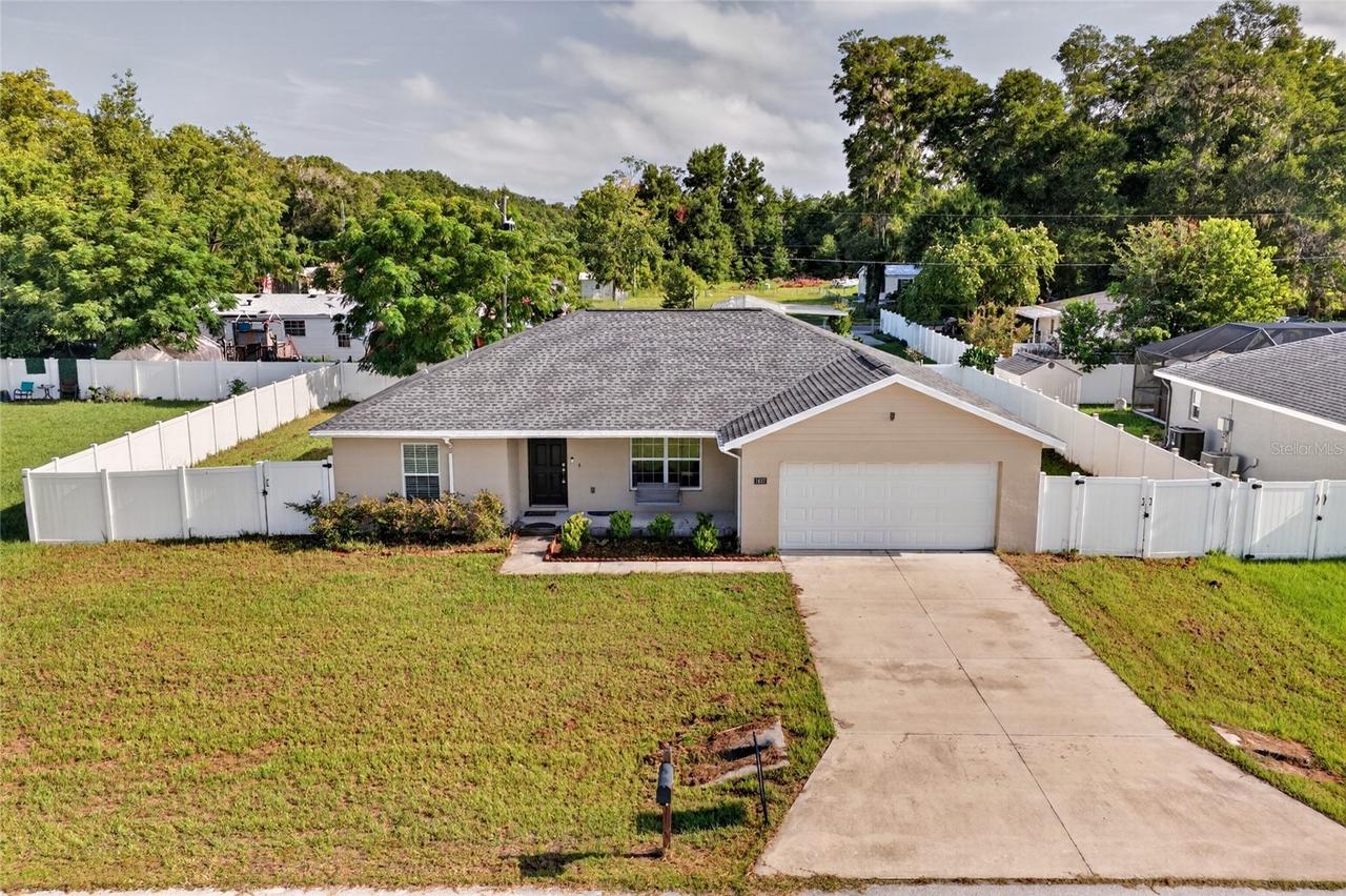 1437 NE 161st Pl., Citra, FL 32113