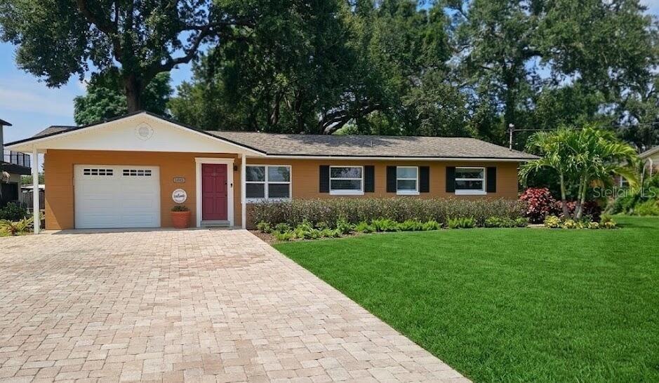 1903 Simonton Ave., Orlando, FL 32806