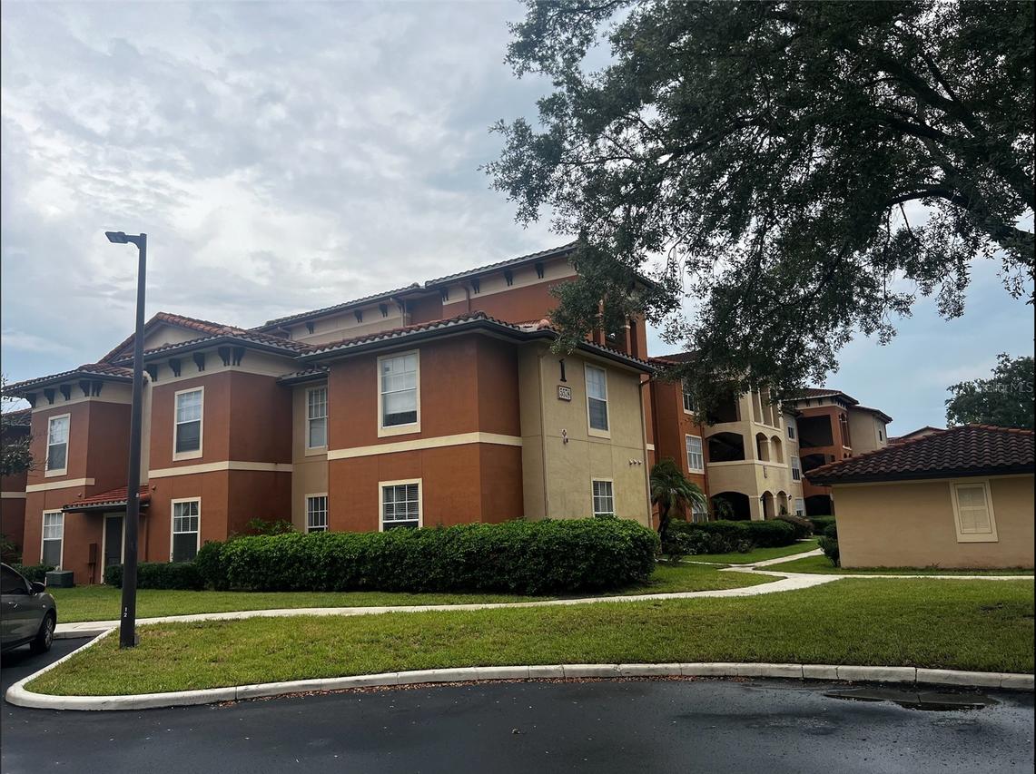 5578 Metrowest Blvd. #1-201, Orlando, FL 32811
