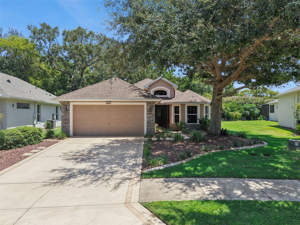 3022 New Haven Pl., Mount Dora, FL 32757