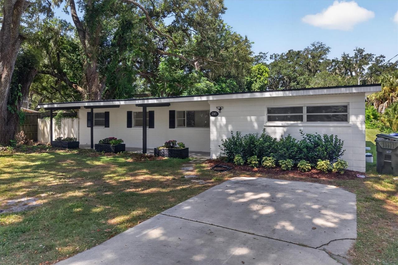2305 New Jersey Rd., Lakeland, FL 33803