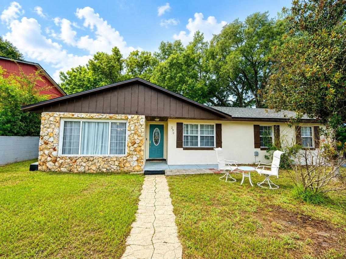 290 Hillside Dr., Clermont, FL 34711