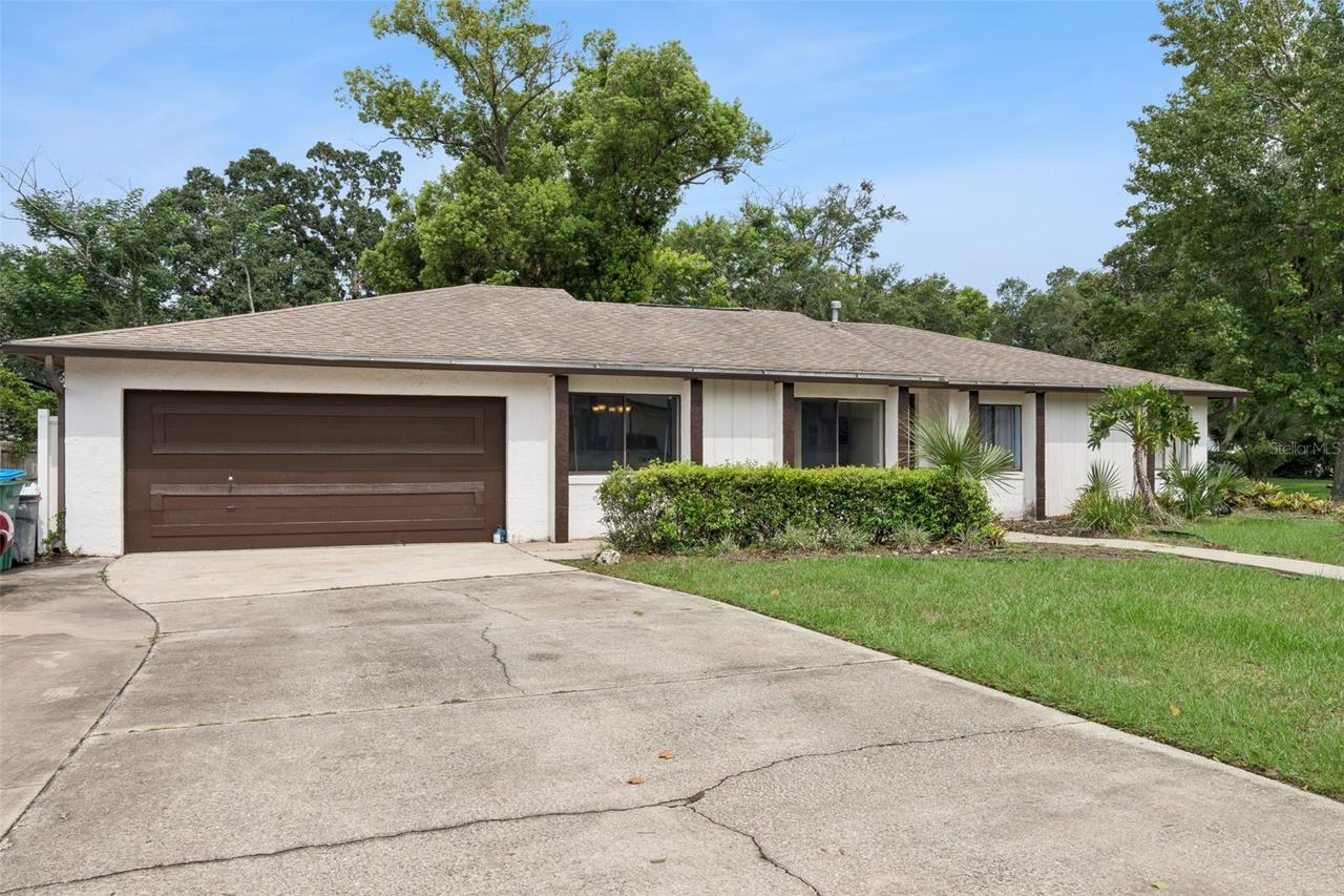 971 Waverly Dr., Longwood, FL 32750