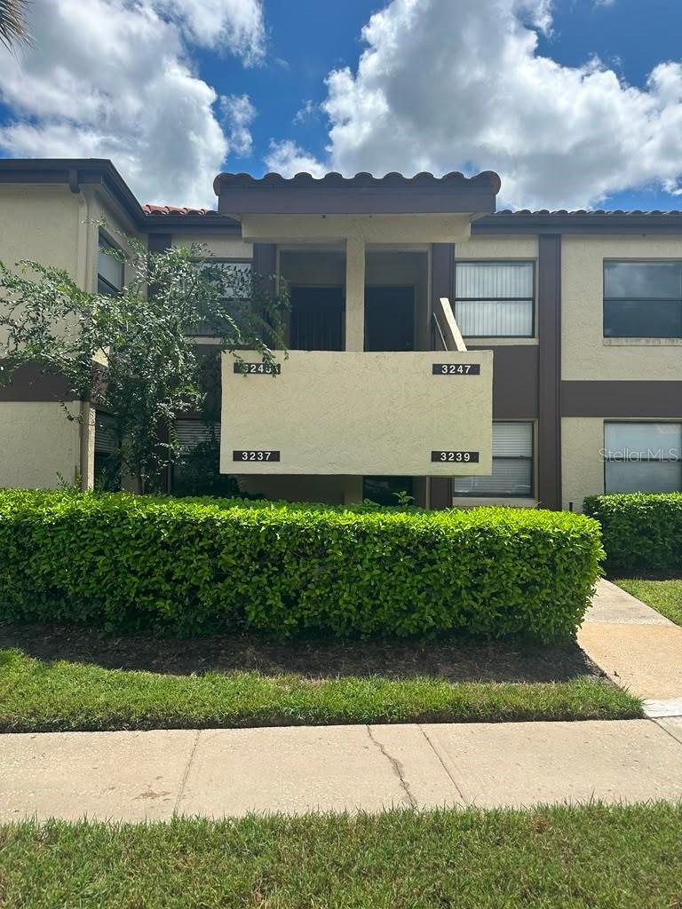 3245 Candle Ridge Dr. #203, Orlando, FL 32822