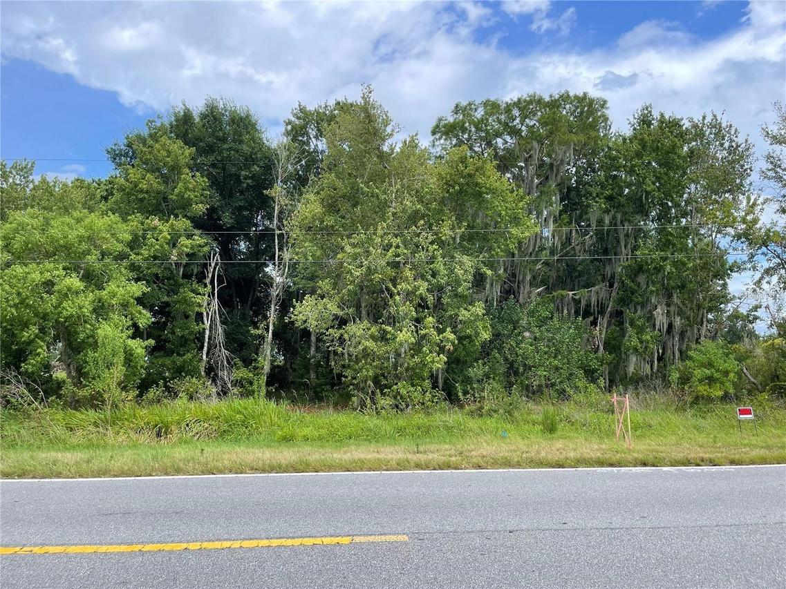 E Lake Shore Blvd., Kissimmee, FL 34744