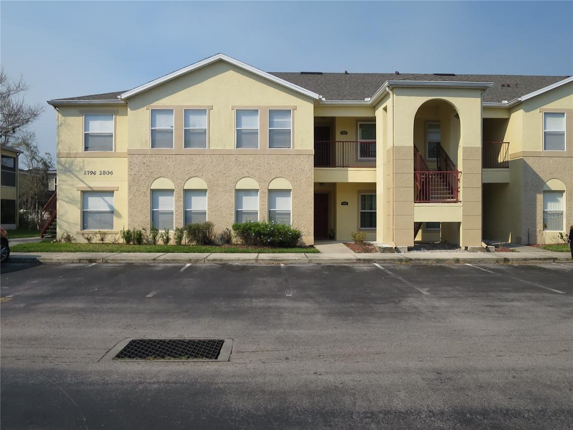 2806 Club Cortile Cir. #B, Kissimmee, FL 34746