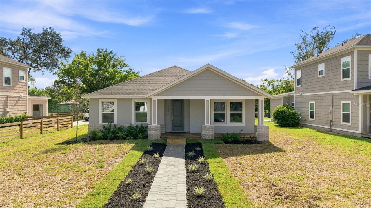809 S Locust Ave., Sanford, FL 32771