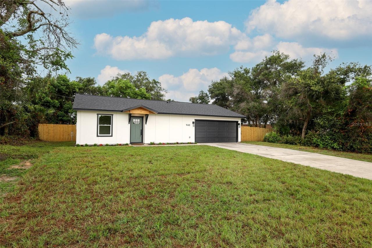 940 S Dean Cir., Deltona, FL 32738