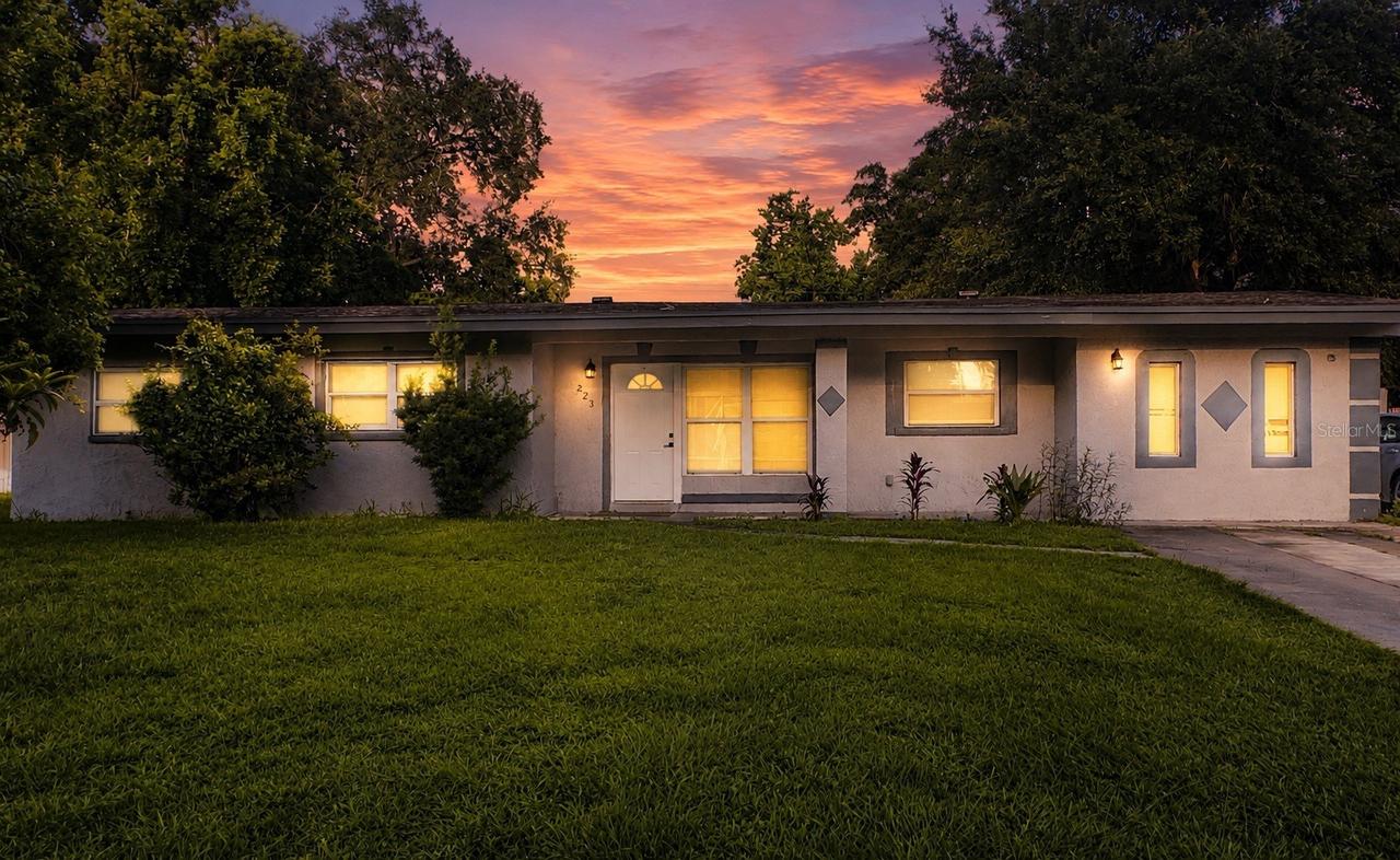 223 Hope Cir., Orlando, FL 32811