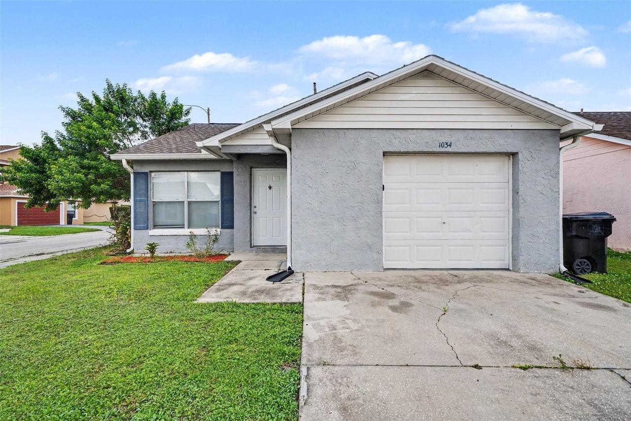 1034 Clovercrest Rd., Orlando, FL 32811