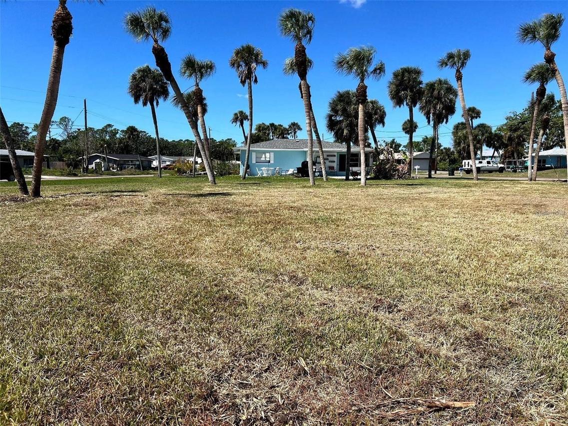 Rose St., Venice, FL 34293