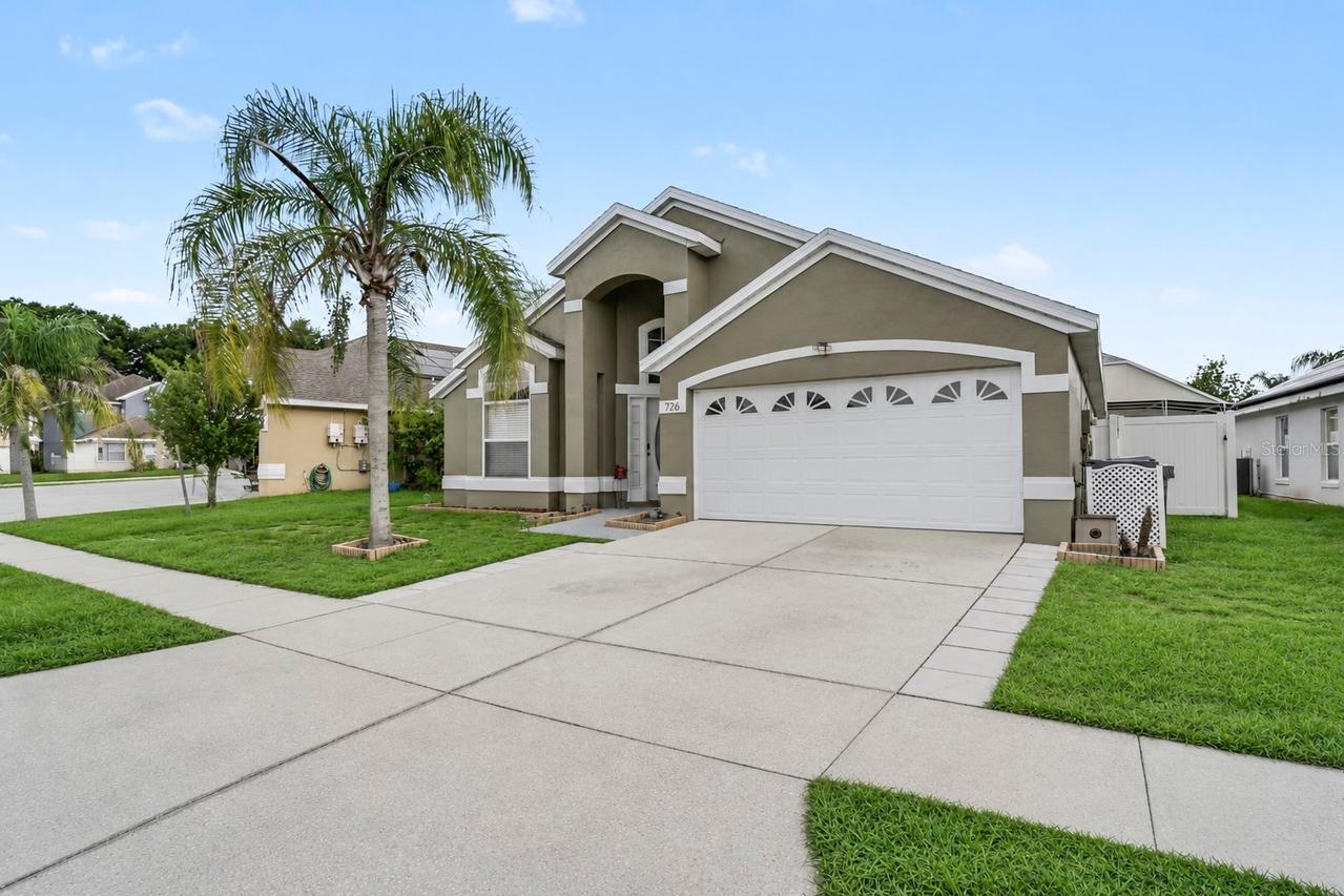 726 Rochester Loop, Davenport, FL 33897