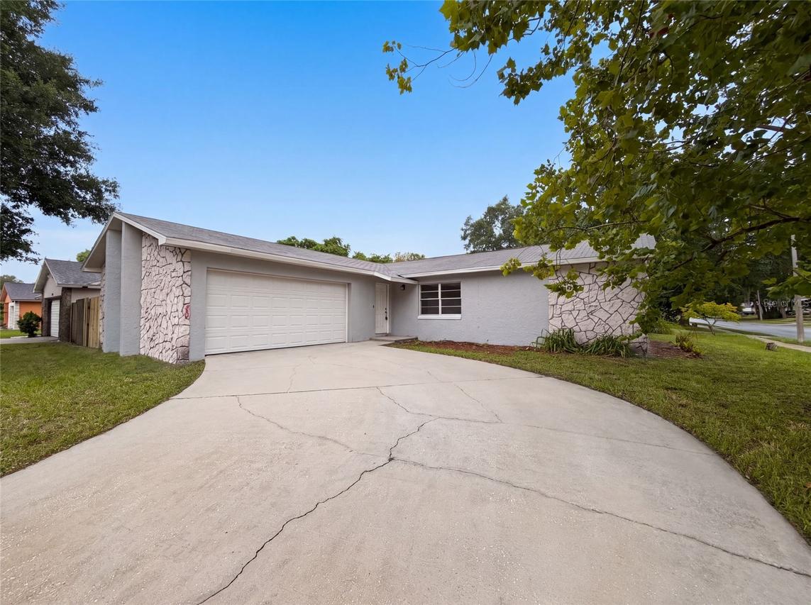 8310 Rolling Log Dr., Orlando, FL 32817
