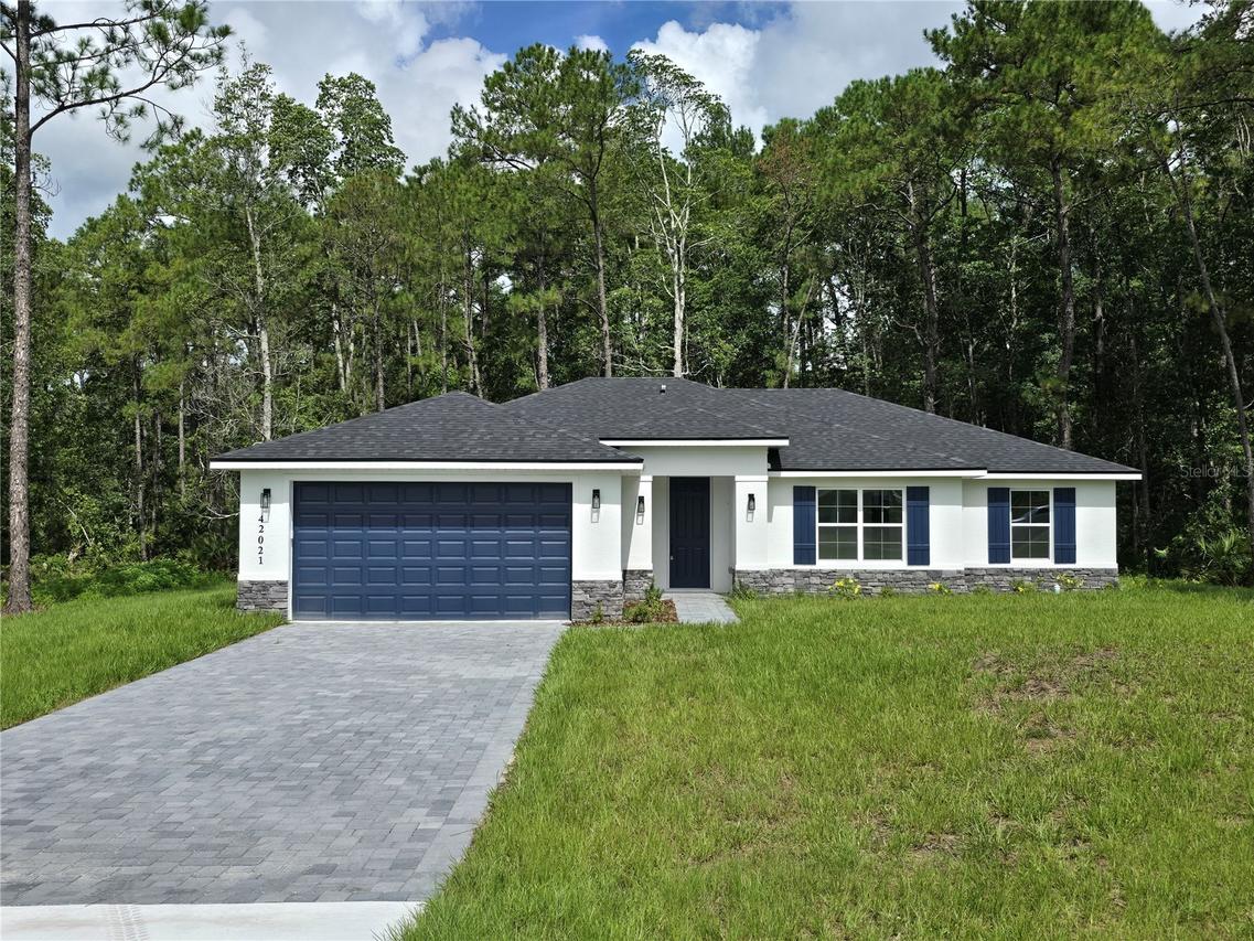 42021 Tamarac St., Eustis, FL 32736