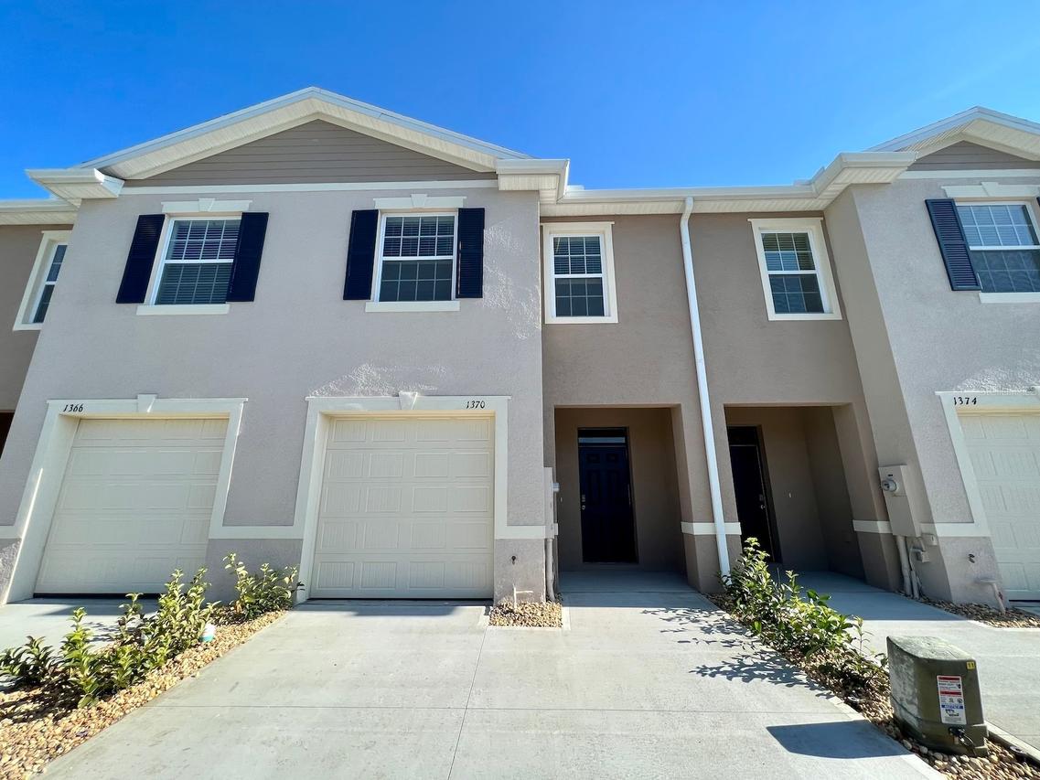 1370 Yellow Finch Dr., Davenport, FL 33837