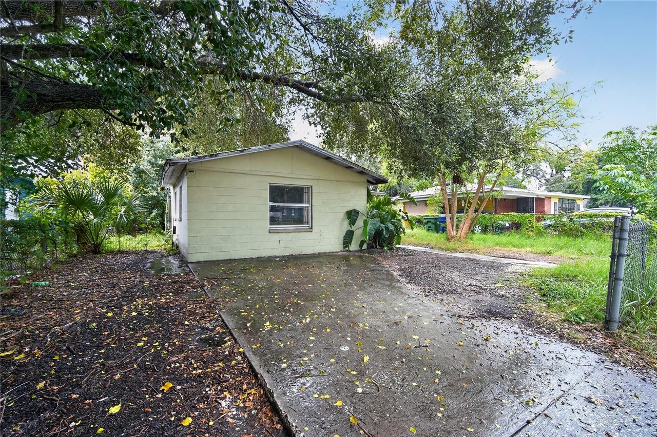 3504 Lindell Ave., Tampa, FL 33610