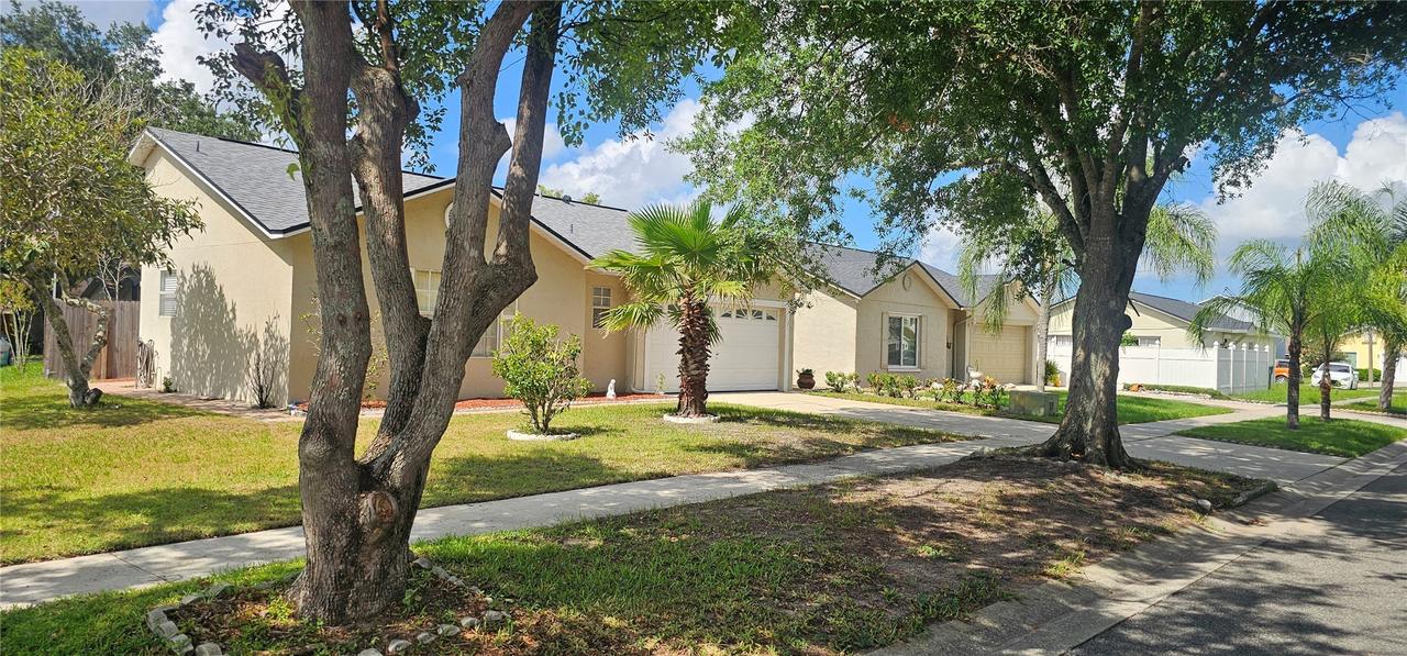 1922 Tropic Bay Ct., Orlando, FL 32807
