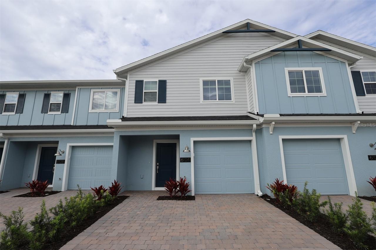 6104 Fellow Wagon Way, Orlando, FL 32822