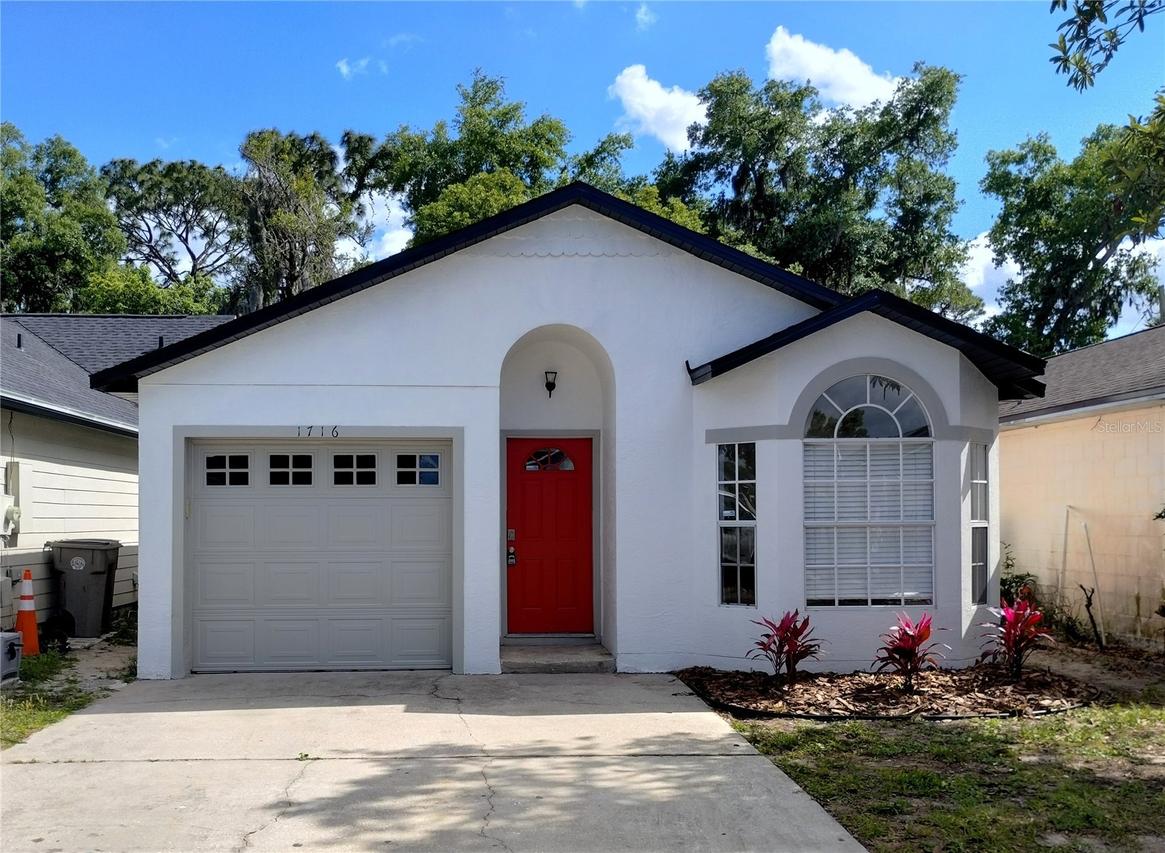 1716 Chatham Cir., Apopka, FL 32703